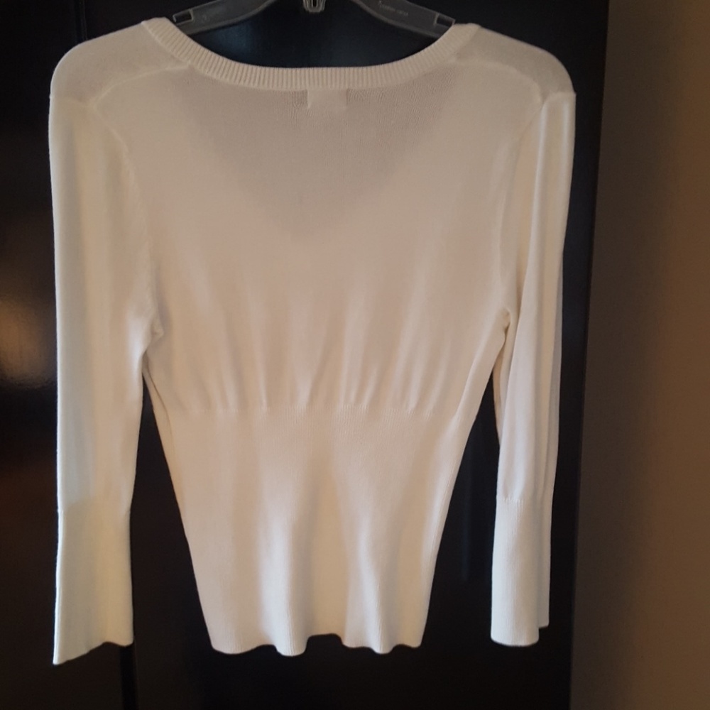 Mossimo Sweater - Picture 2 of 3